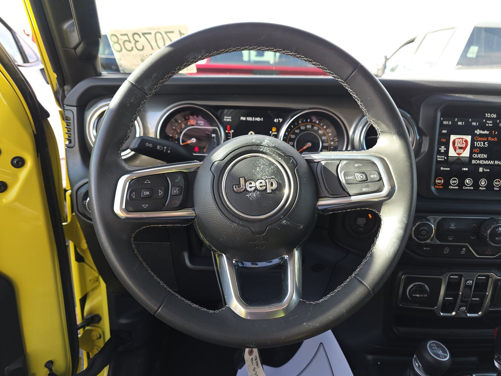 2023 Jeep Wrangler Sahara AWD