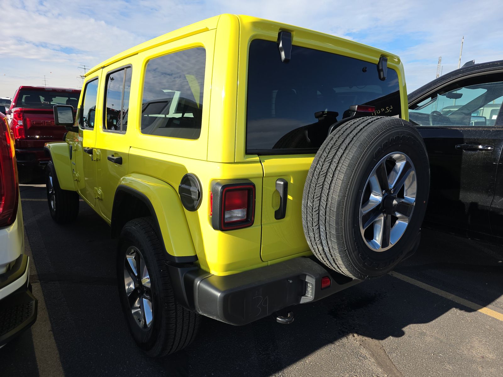 2023 Jeep Wrangler Sahara AWD
