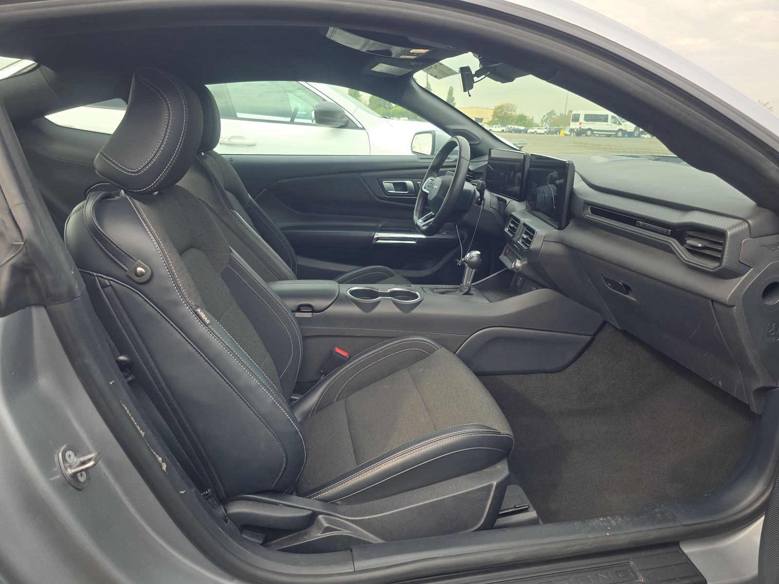 2024 Ford Mustang EcoBoost RWD