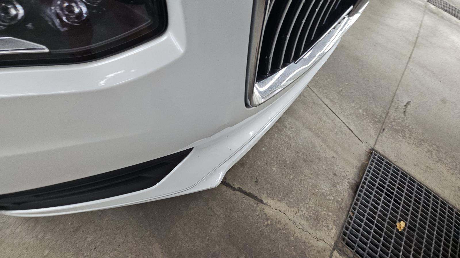 2022 Volvo XC90 T5 Momentum AWD