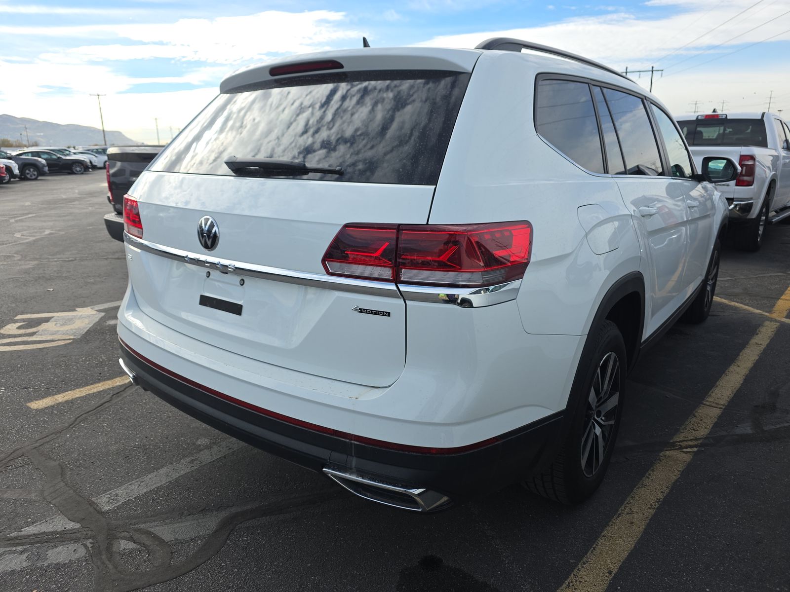 2023 Volkswagen Atlas 2.0T SE AWD