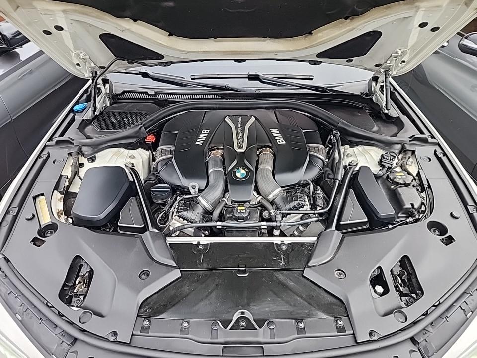 2018 BMW 5 Series M550i xDrive AWD