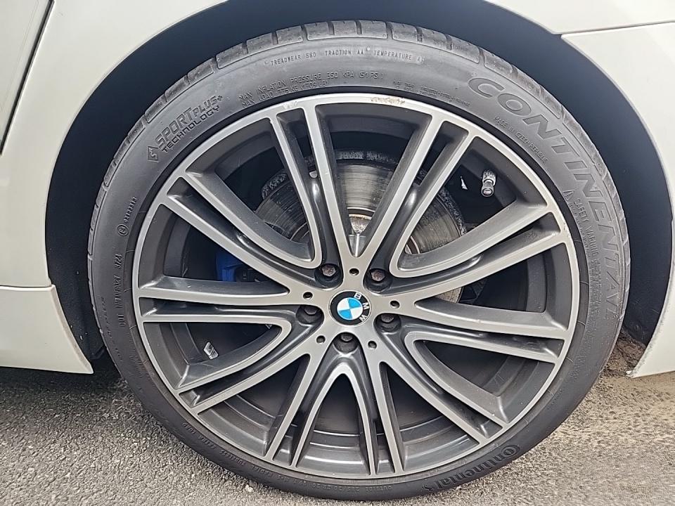 2018 BMW 5 Series M550i xDrive AWD
