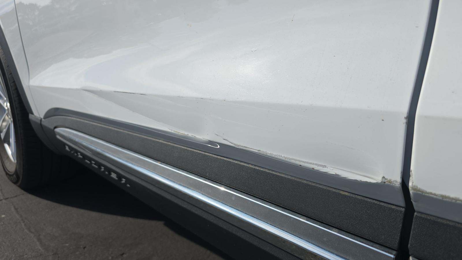 2022 Ford Explorer XLT RWD