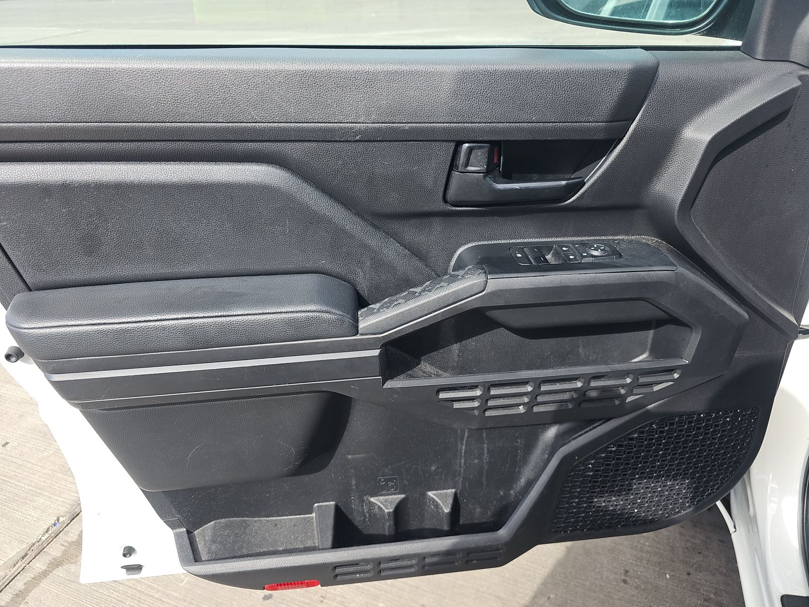 2024 Toyota Tacoma SR RWD