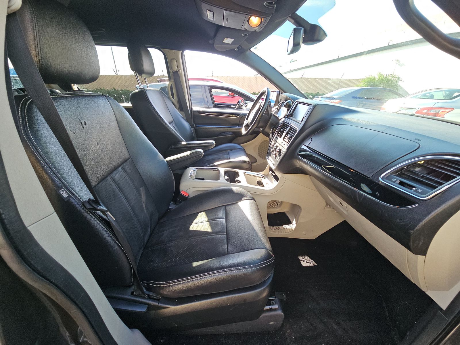 2019 Dodge Grand Caravan SXT FWD