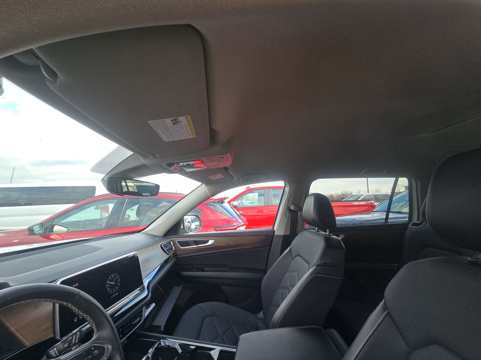 2024 Volkswagen Atlas 2.0T SE AWD