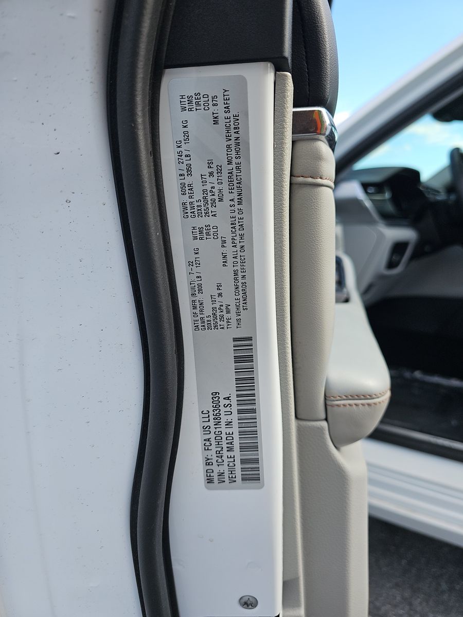 2022 Jeep Grand Cherokee Overland AWD