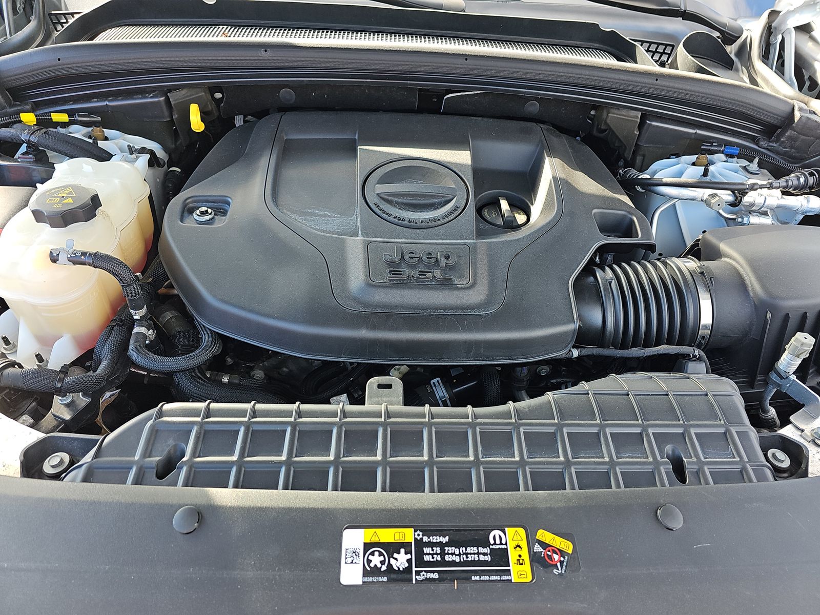 2022 Jeep Grand Cherokee Overland AWD