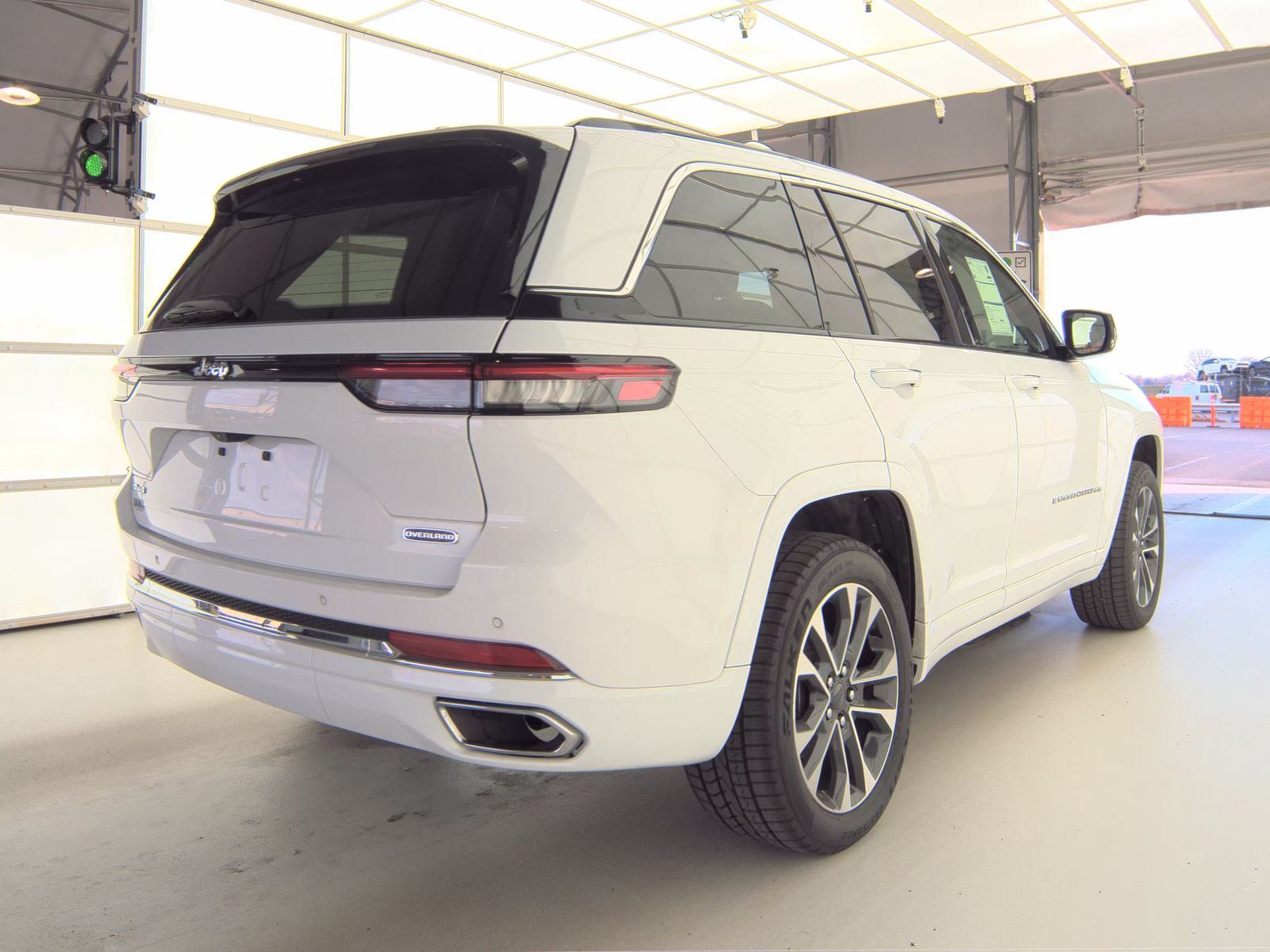 2022 Jeep Grand Cherokee Overland AWD