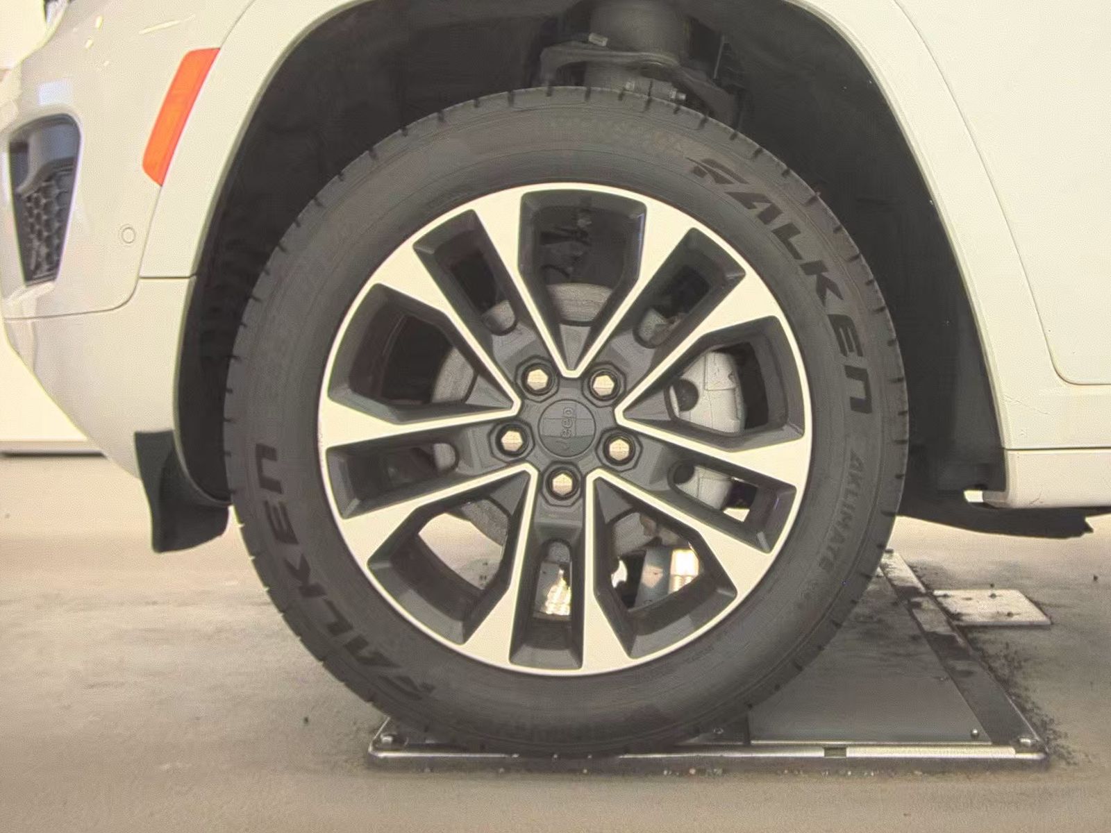 2022 Jeep Grand Cherokee Overland AWD