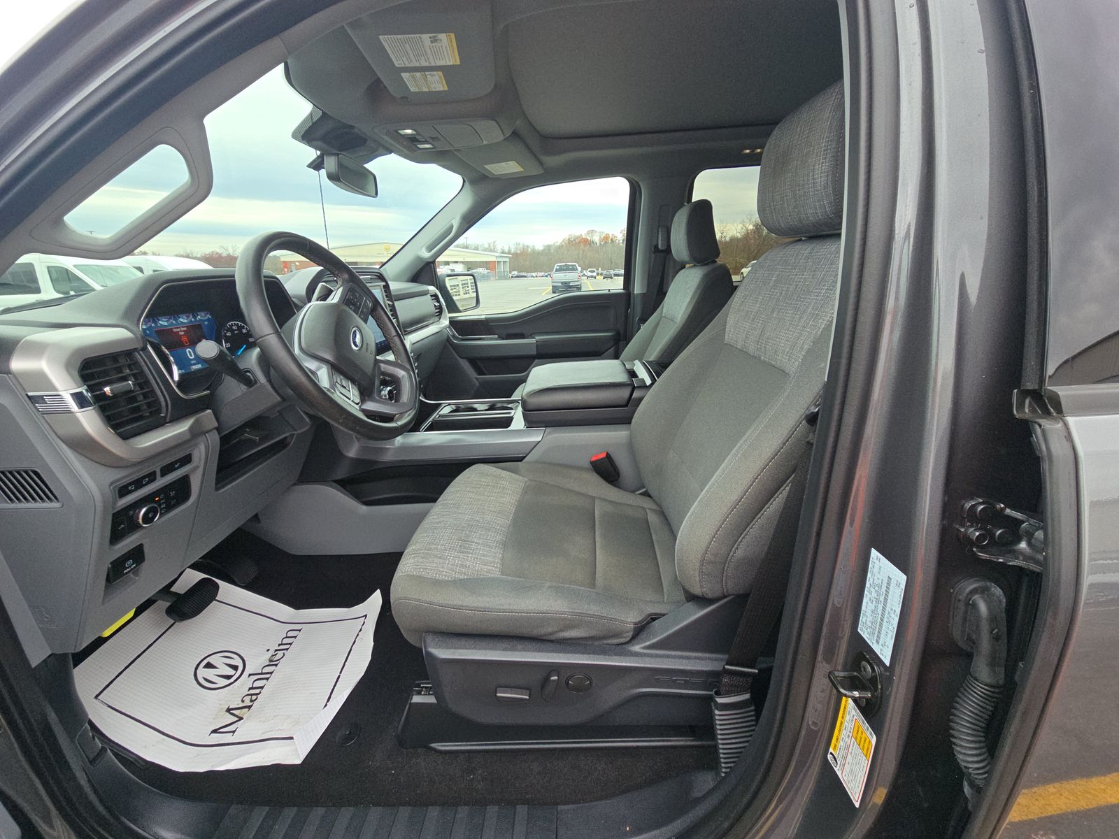 2023 Ford F-150 XLT AWD