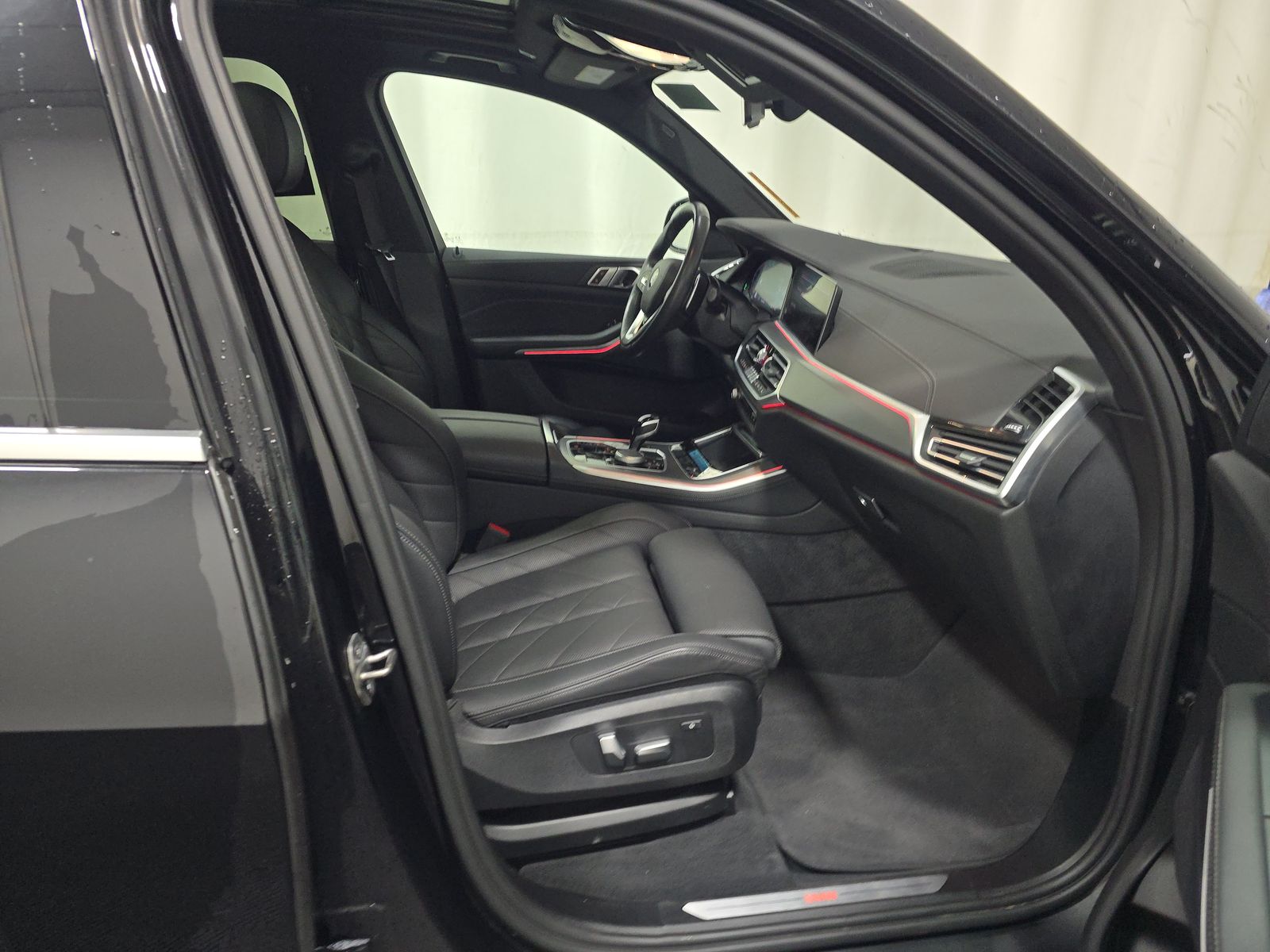 2023 BMW X5 xDrive40i AWD