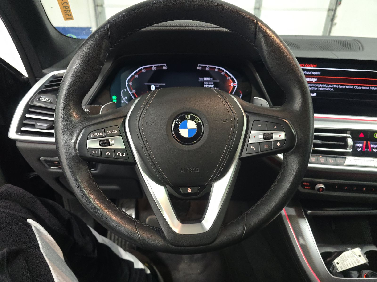 2023 BMW X5 xDrive40i AWD