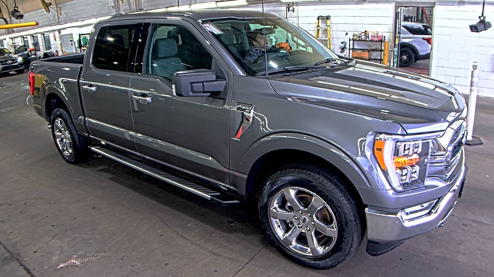 2023 Ford F-150 XLT AWD