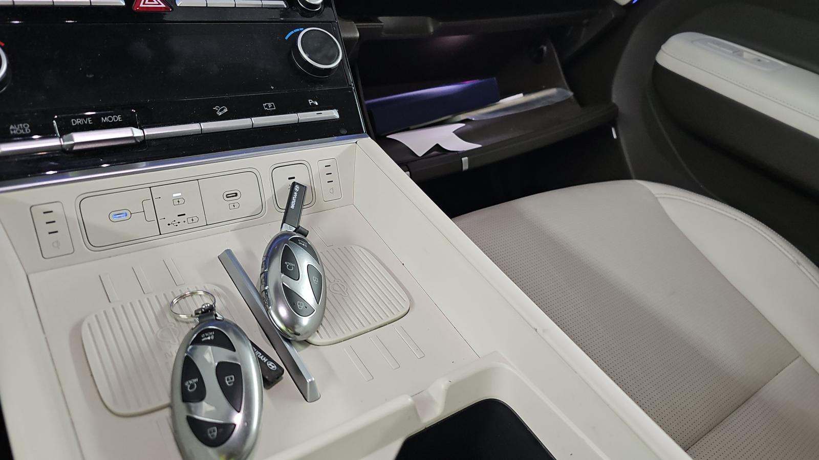 2025 Hyundai Santa Fe Hybrid Calligraphy FWD