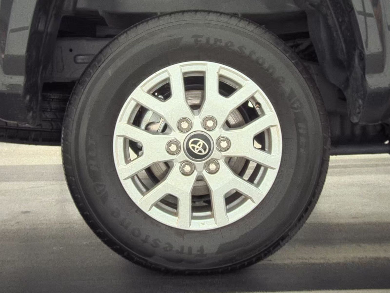 2025 Toyota Tacoma SR5 RWD