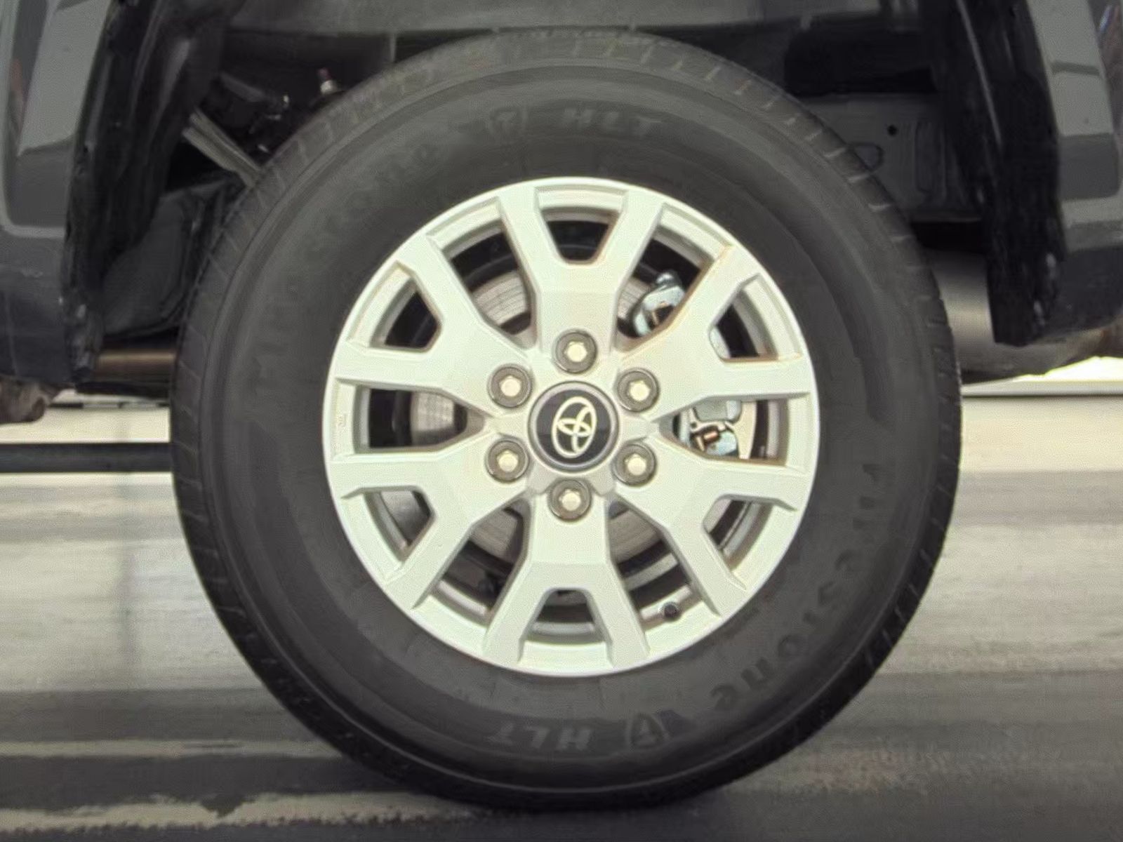 2025 Toyota Tacoma SR5 RWD