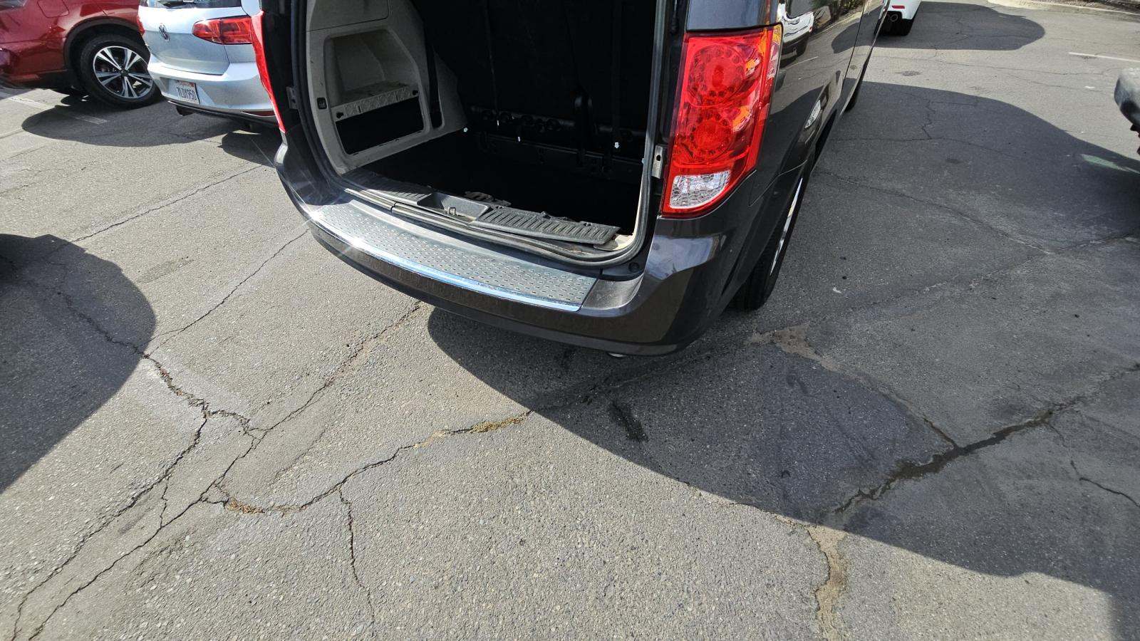 2019 Dodge Grand Caravan SXT FWD