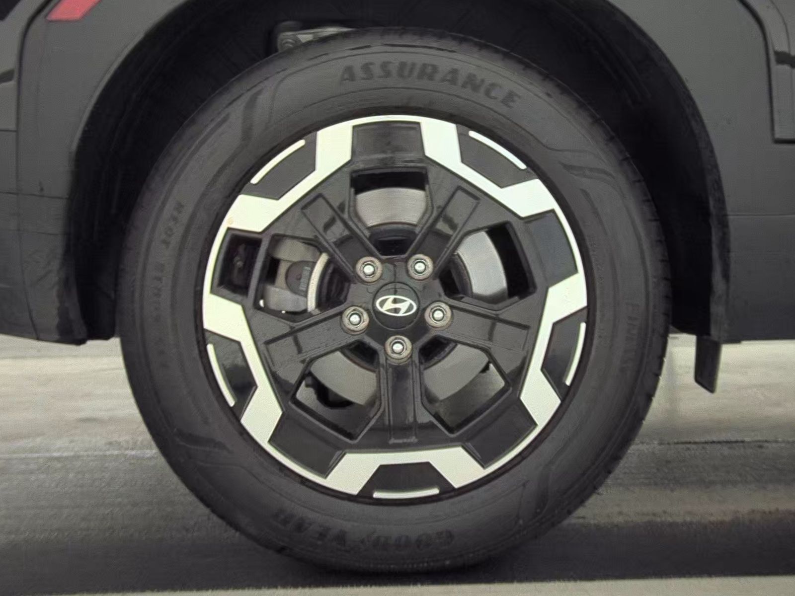 2025 Hyundai Santa Fe SEL FWD