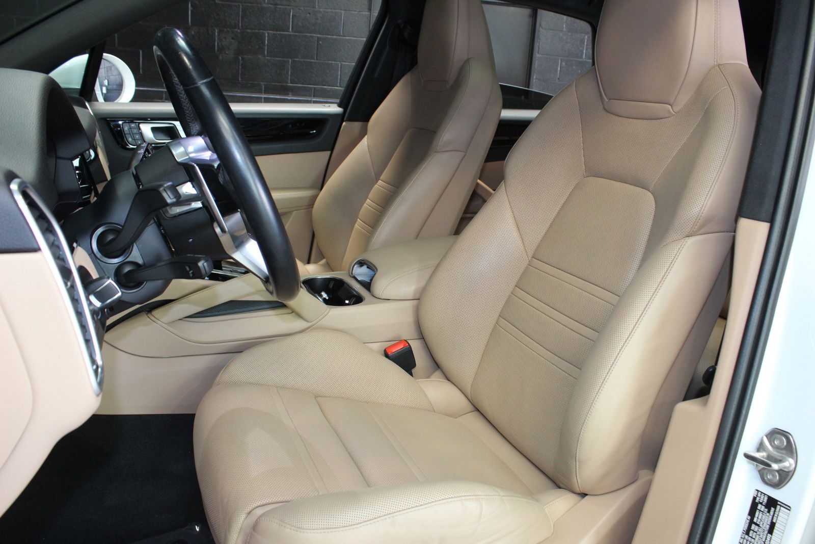 2022 Porsche Cayenne Base AWD