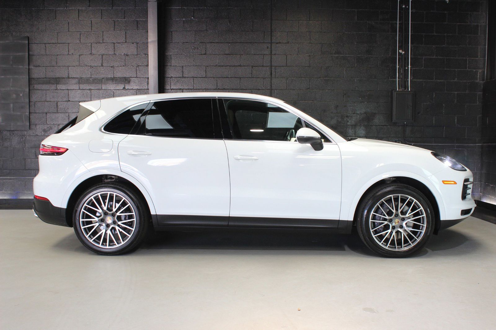 2022 Porsche Cayenne Base AWD