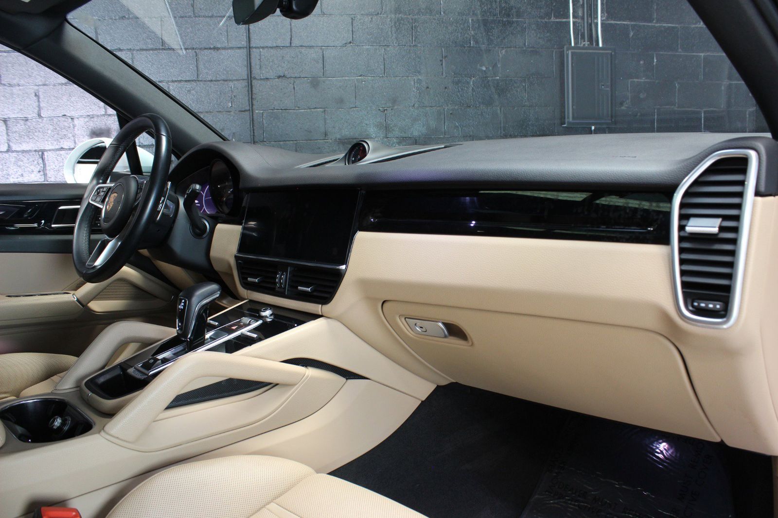 2022 Porsche Cayenne Base AWD