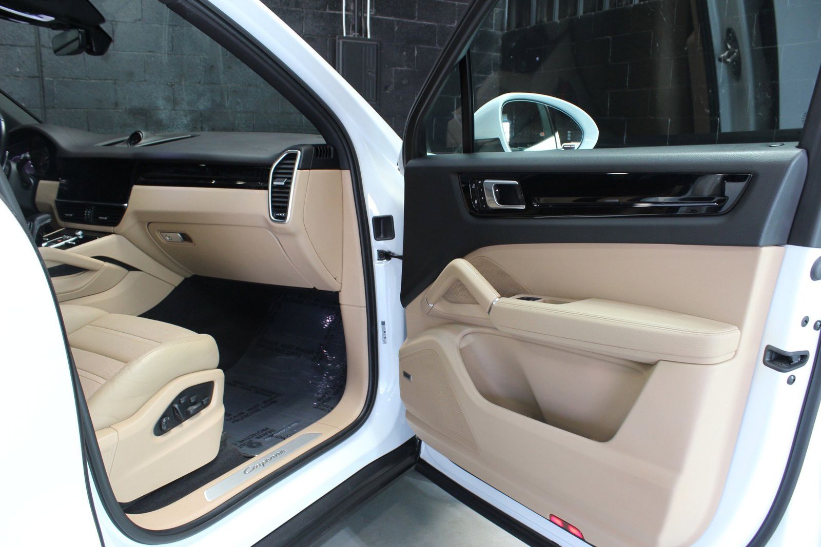 2022 Porsche Cayenne Base AWD