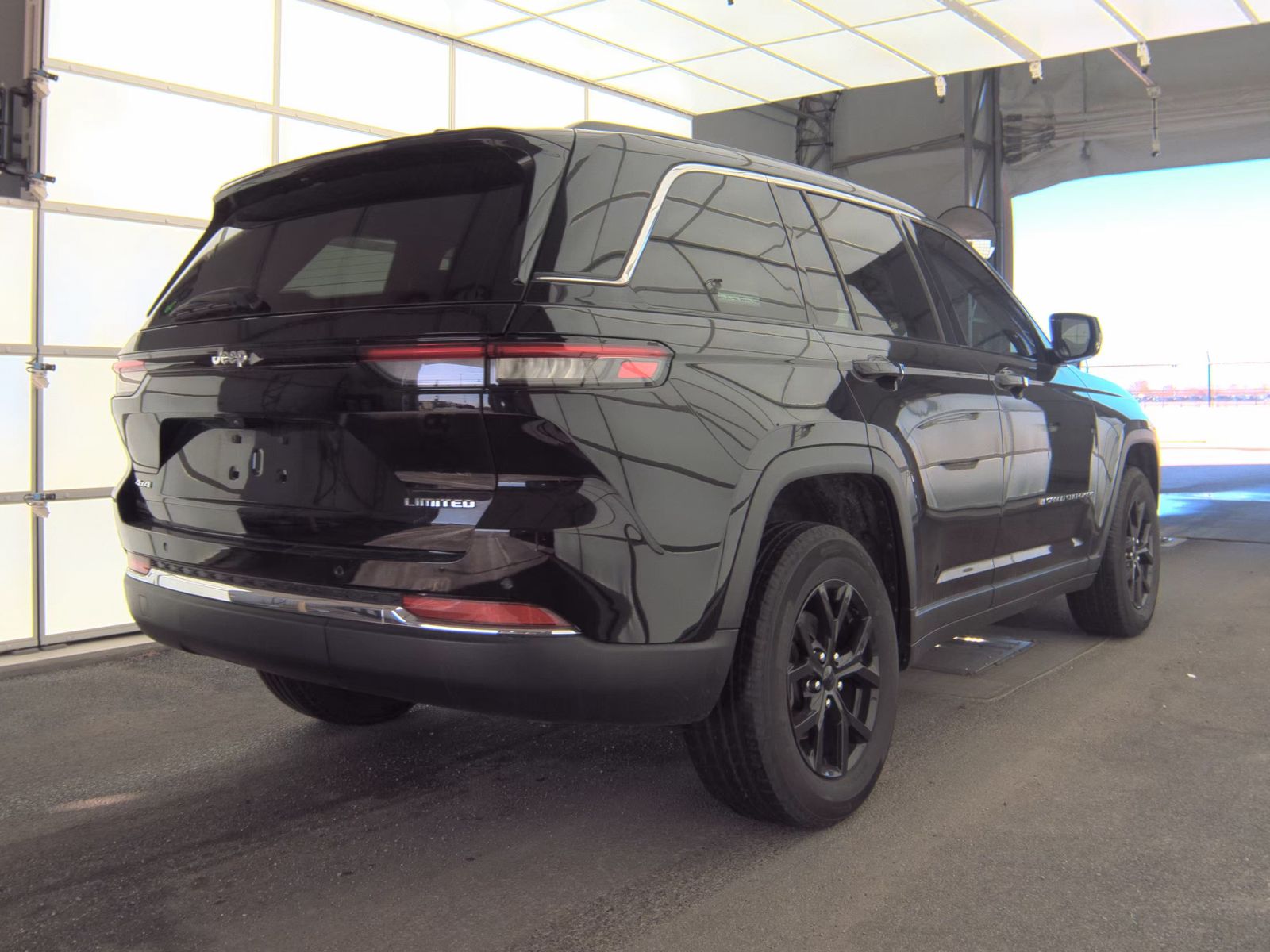 2022 Jeep Grand Cherokee Limited AWD