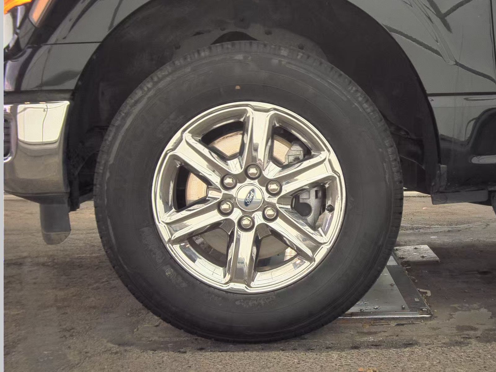 2024 Ford F-150 XLT AWD