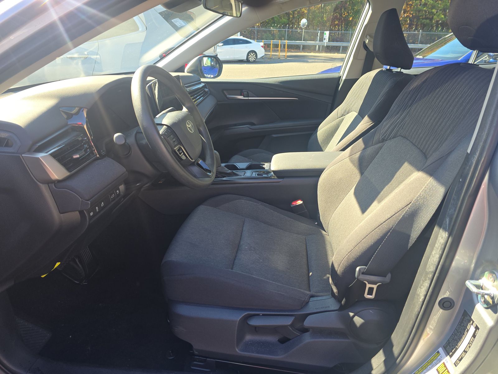 2025 Toyota Camry LE FWD