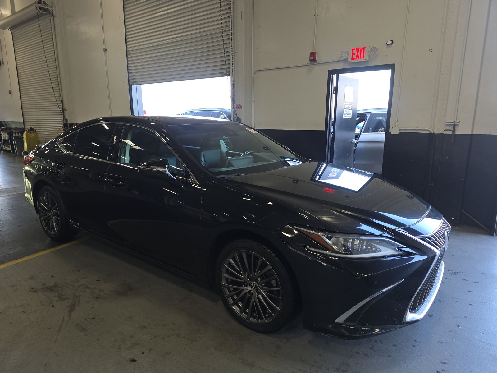 2022 Lexus ES ES 300h FWD