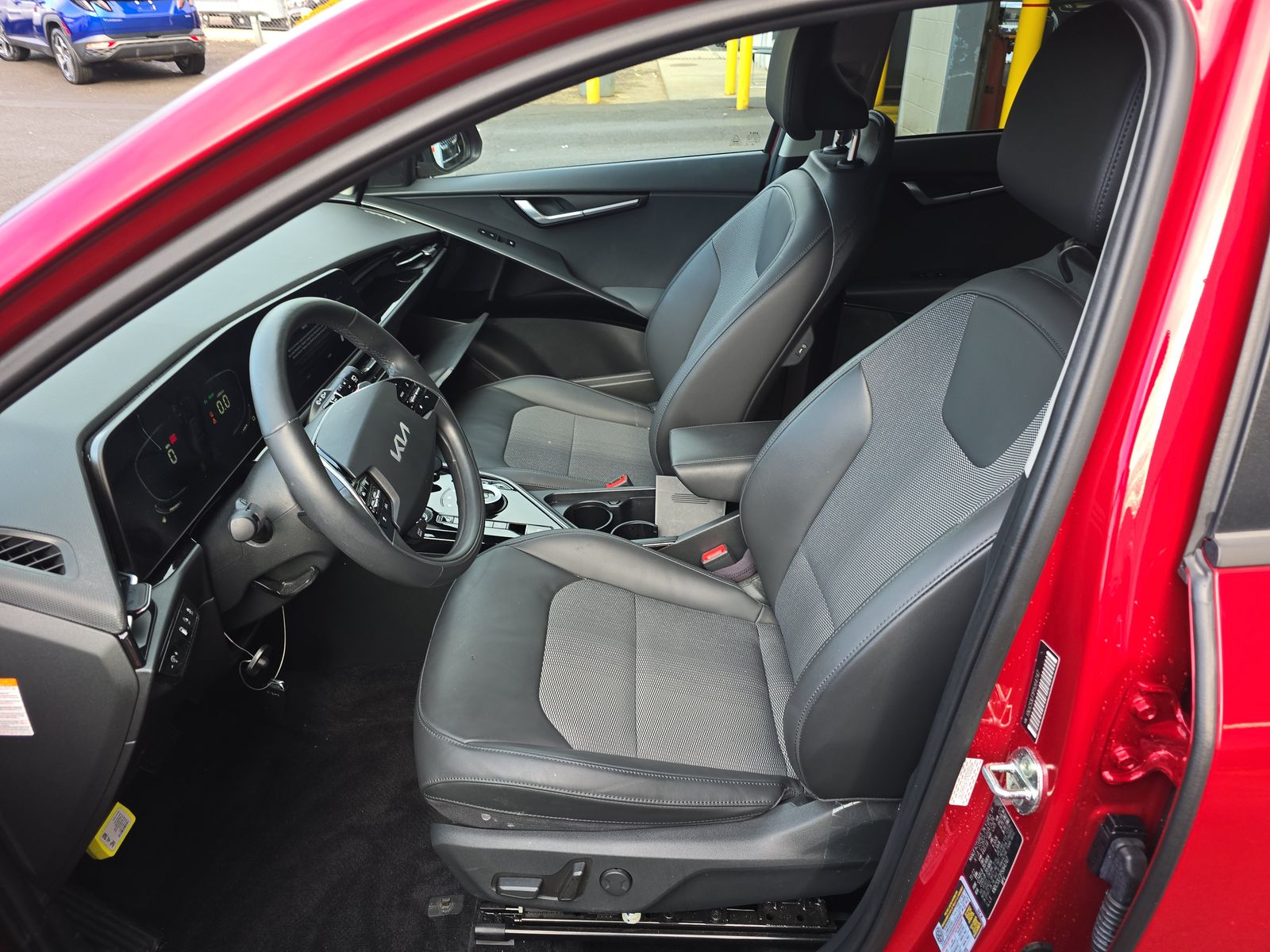 2023 Kia Niro PHEV EX FWD