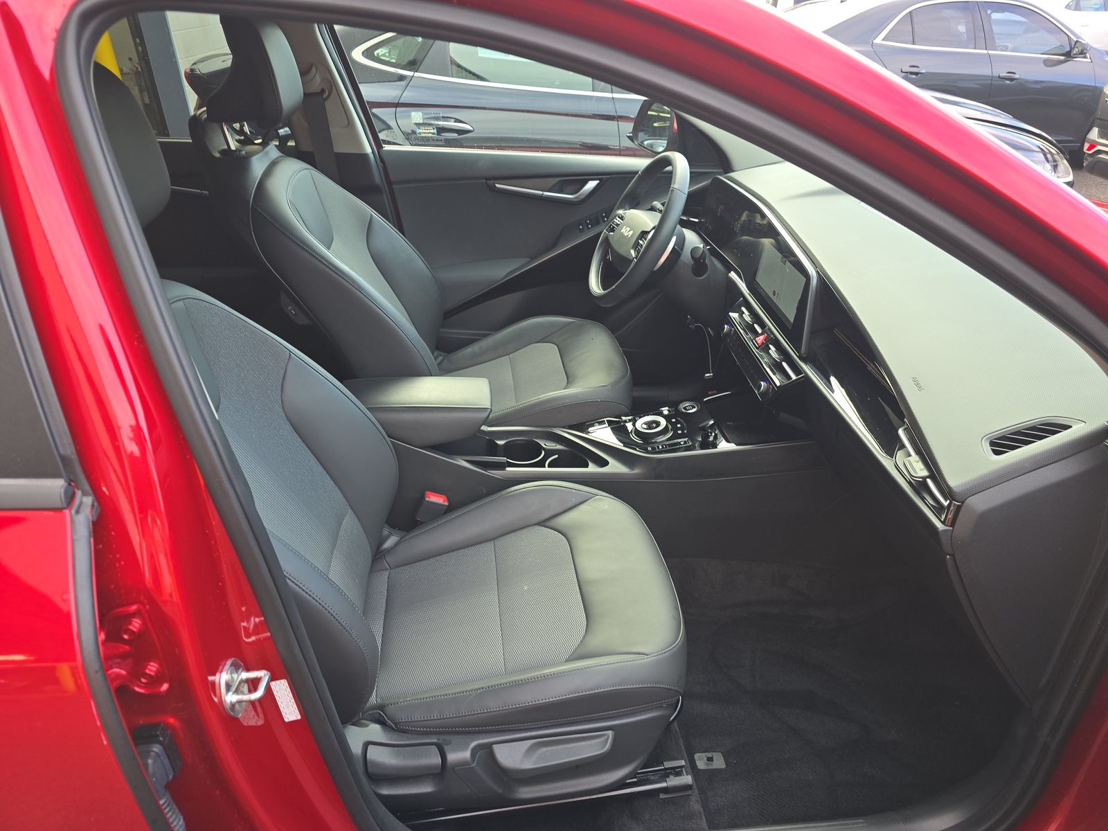 2023 Kia Niro PHEV EX FWD