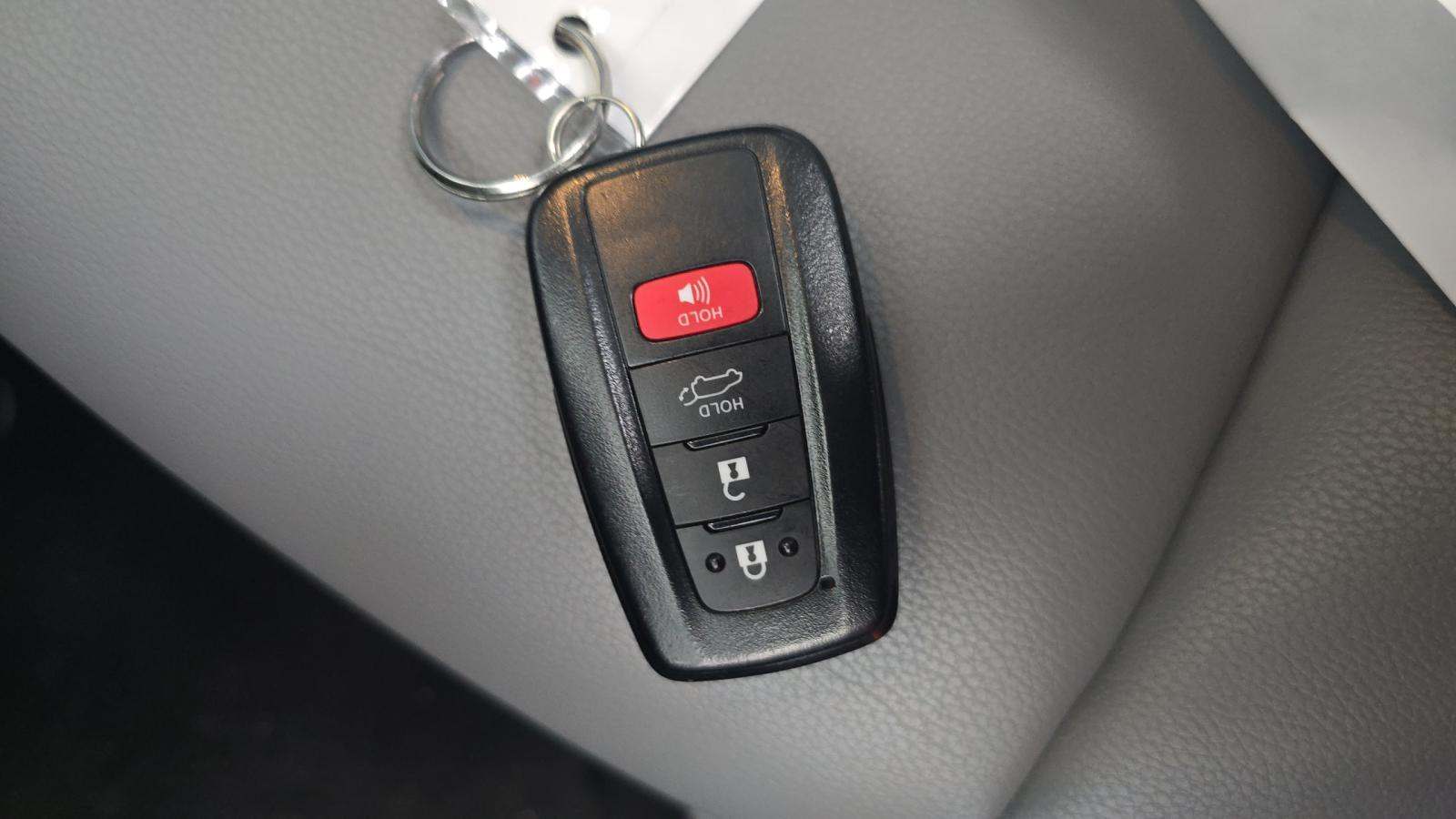 2023 Toyota Highlander Hybrid Bronze Edition AWD