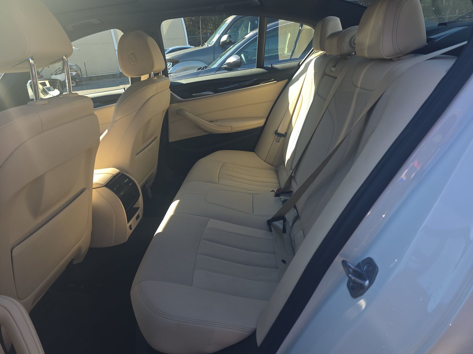 2022 BMW 5 Series 530i RWD