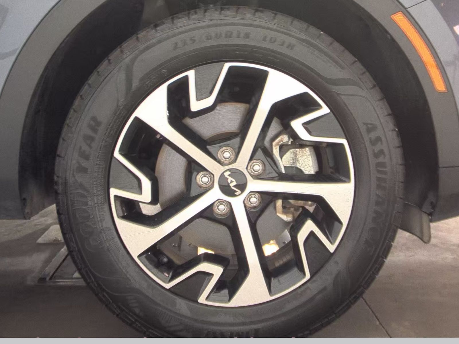 2024 Kia Sportage EX AWD