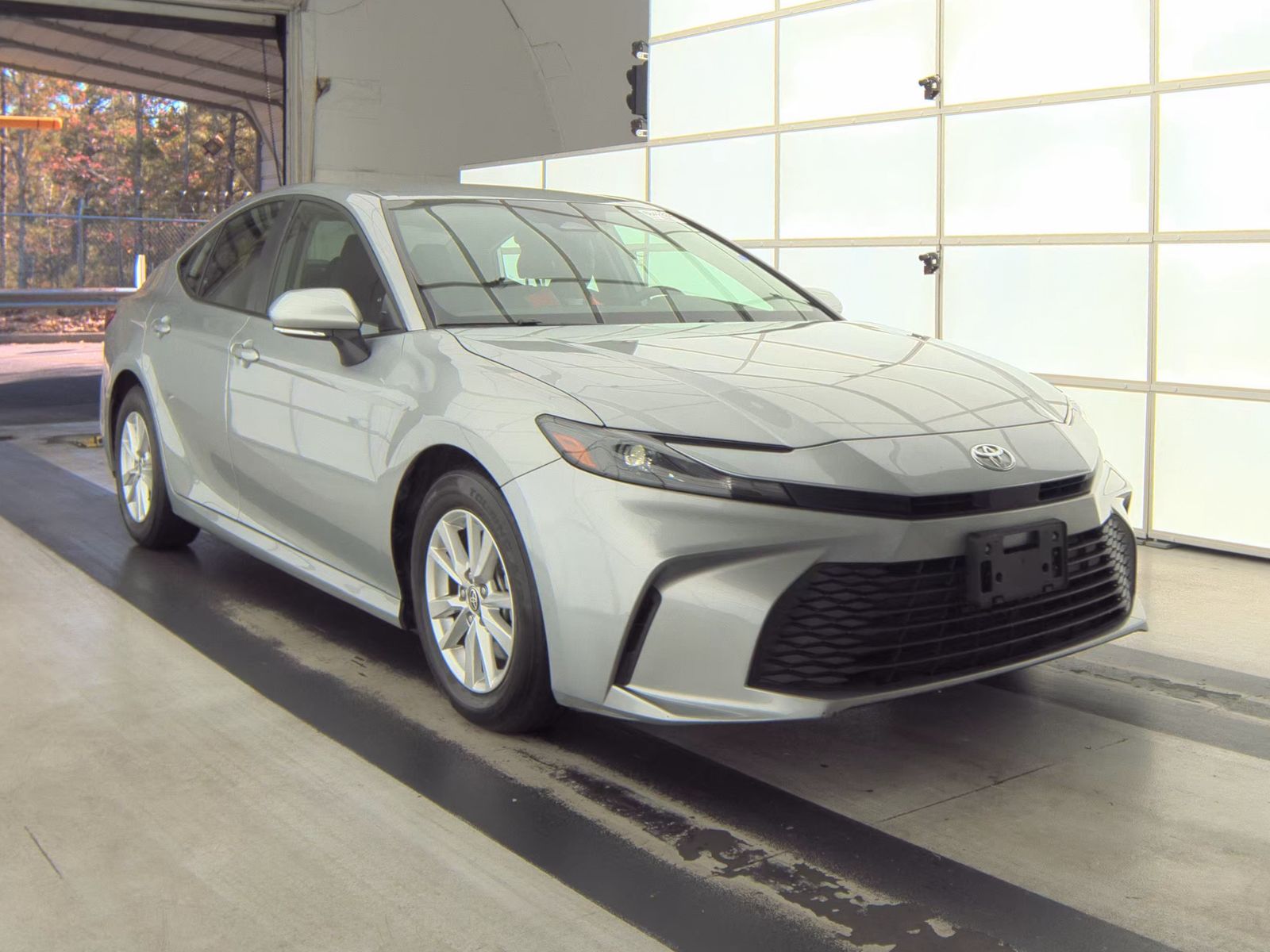 2025 Toyota Camry LE FWD