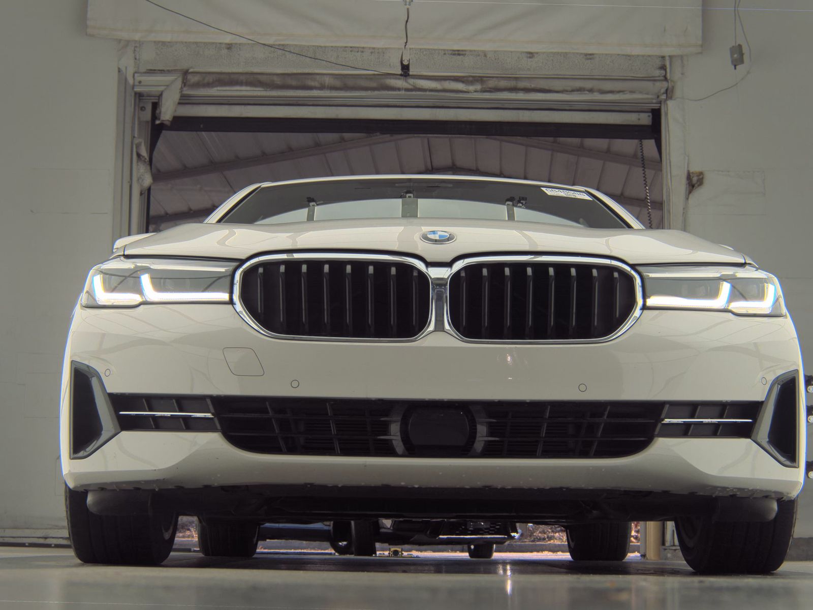 2022 BMW 5 Series 530i RWD