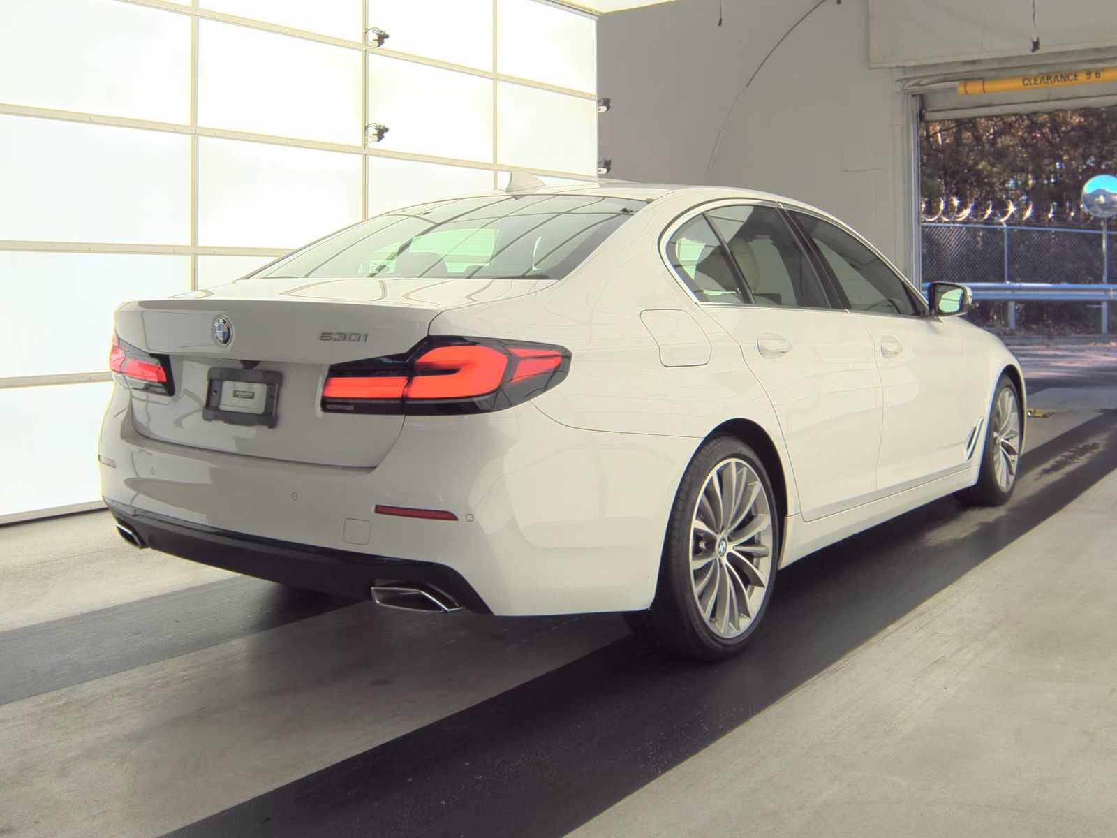 2022 BMW 5 Series 530i RWD