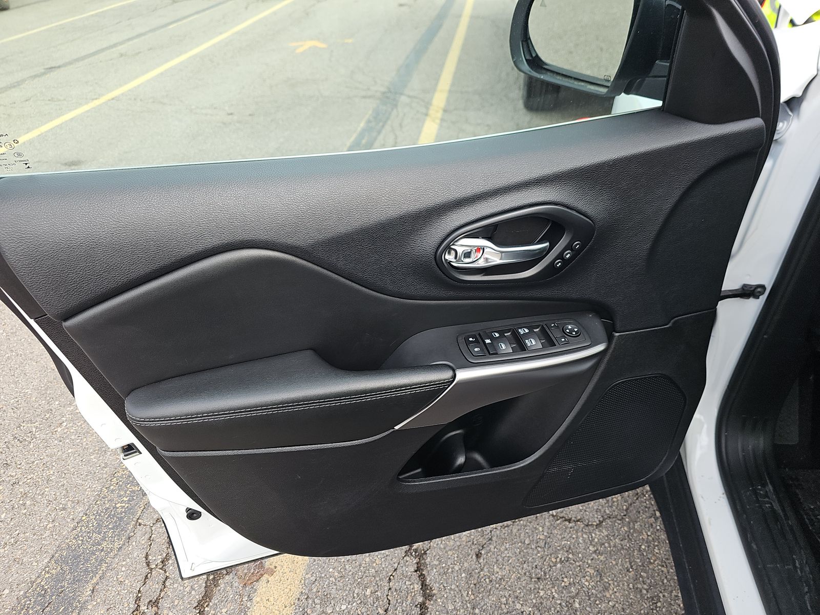 2022 Jeep Cherokee Limited AWD