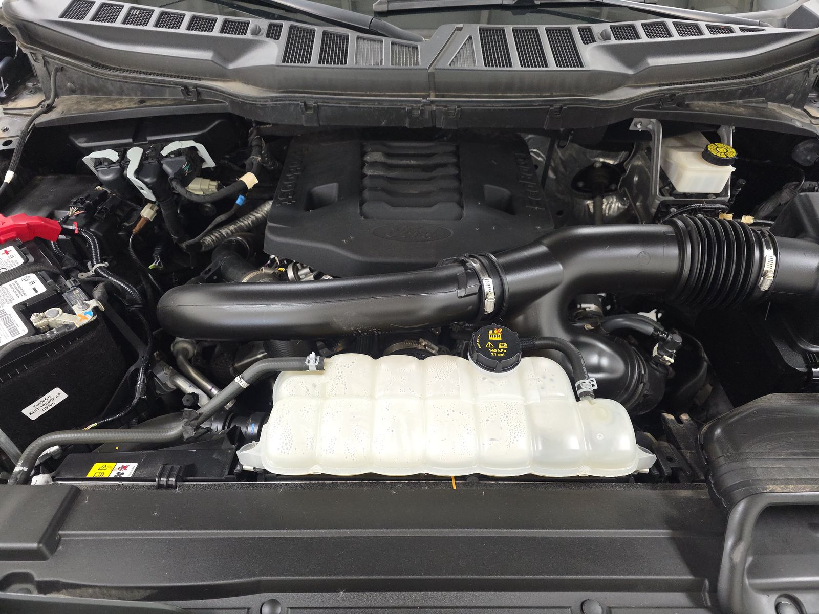 2023 Ford F-150 Lariat AWD