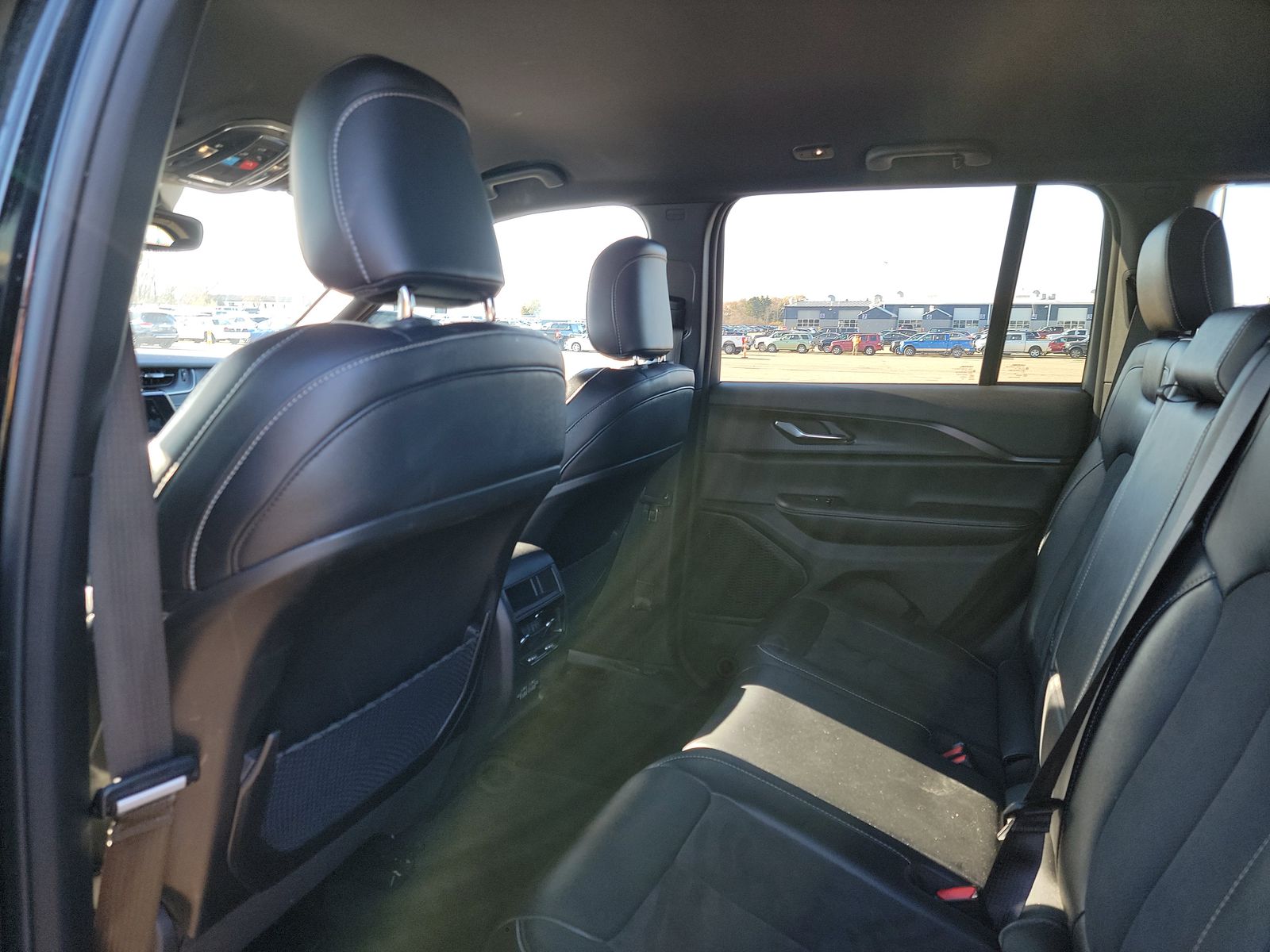 2024 Jeep Grand Cherokee Altitude AWD