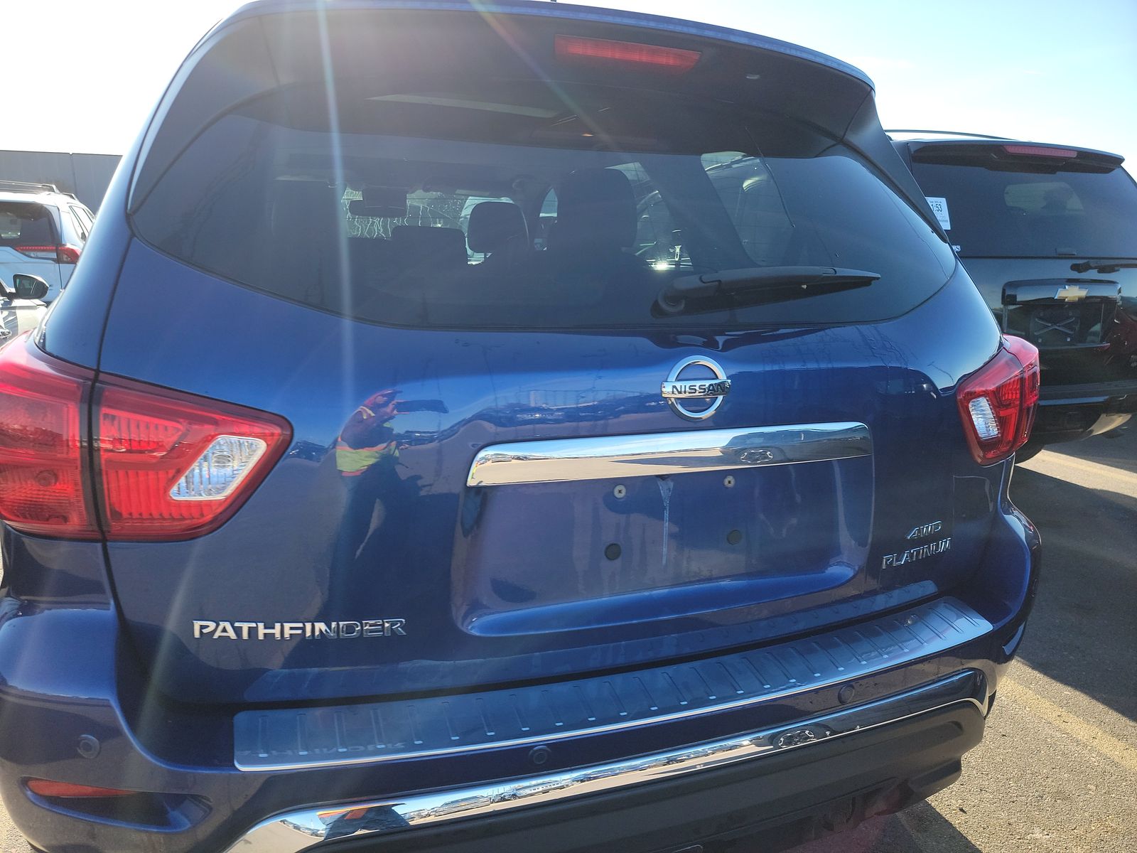 2017 Nissan Pathfinder Platinum AWD