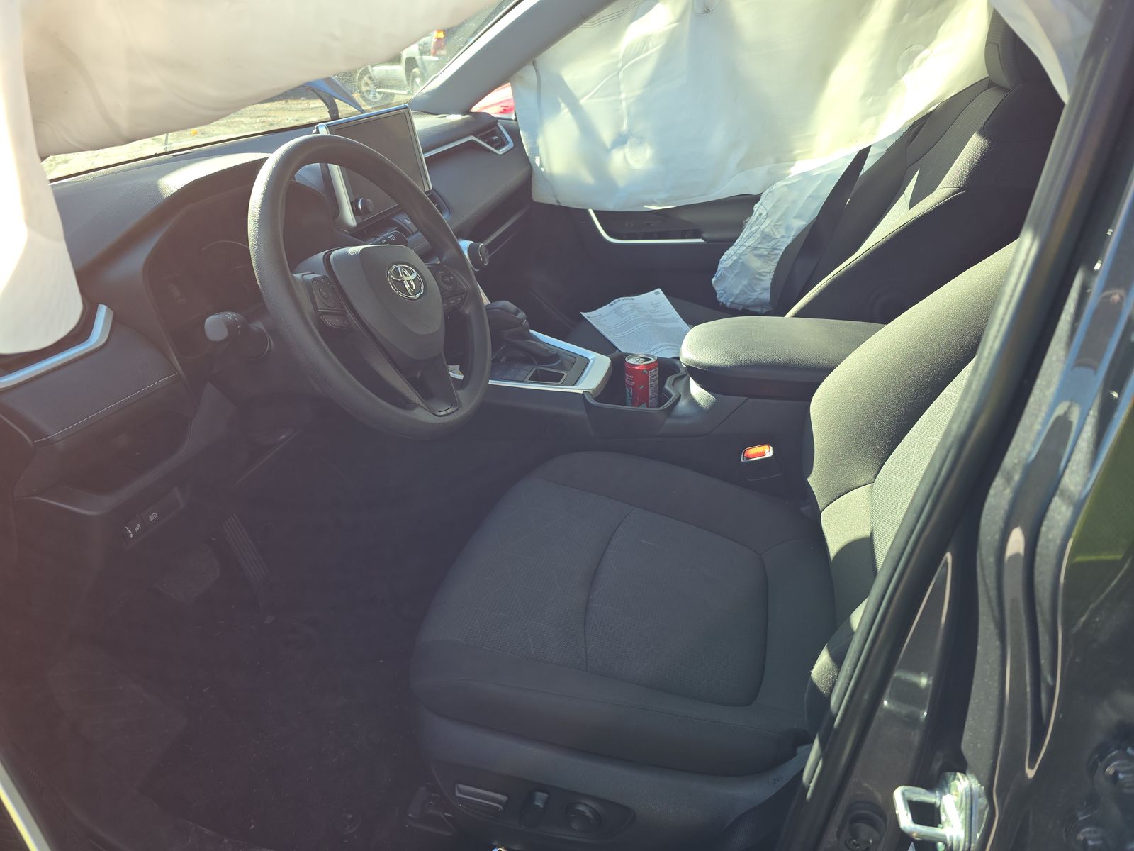 2025 Toyota RAV4 XLE AWD