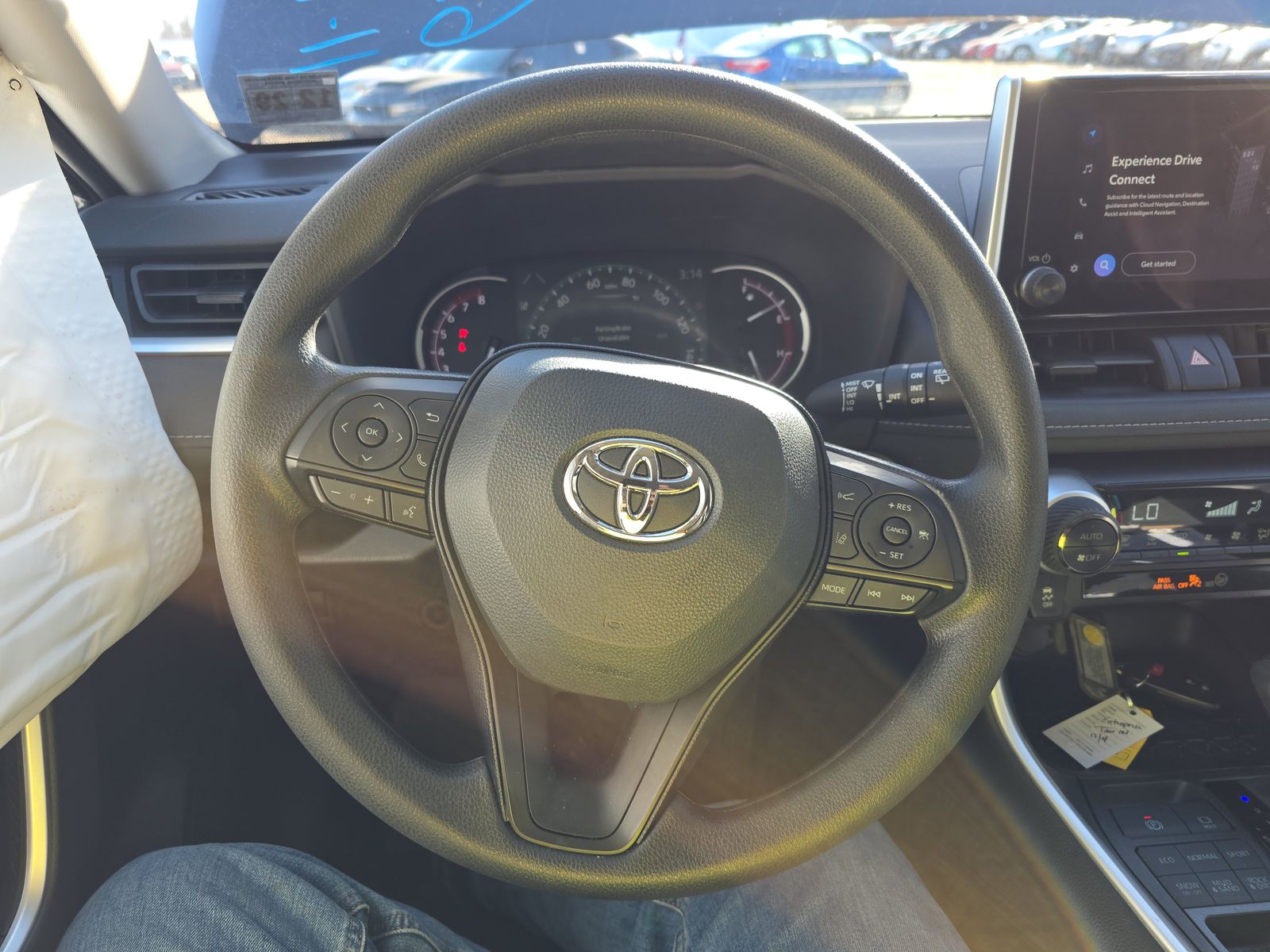 2025 Toyota RAV4 XLE AWD