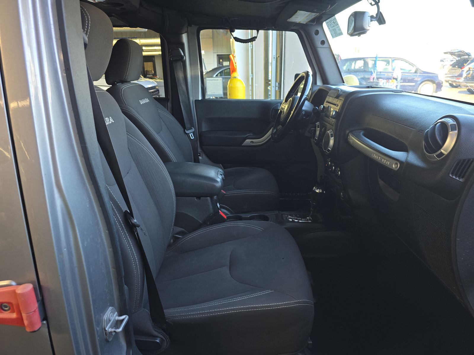 2018 Jeep Wrangler Unlimited Sahara AWD