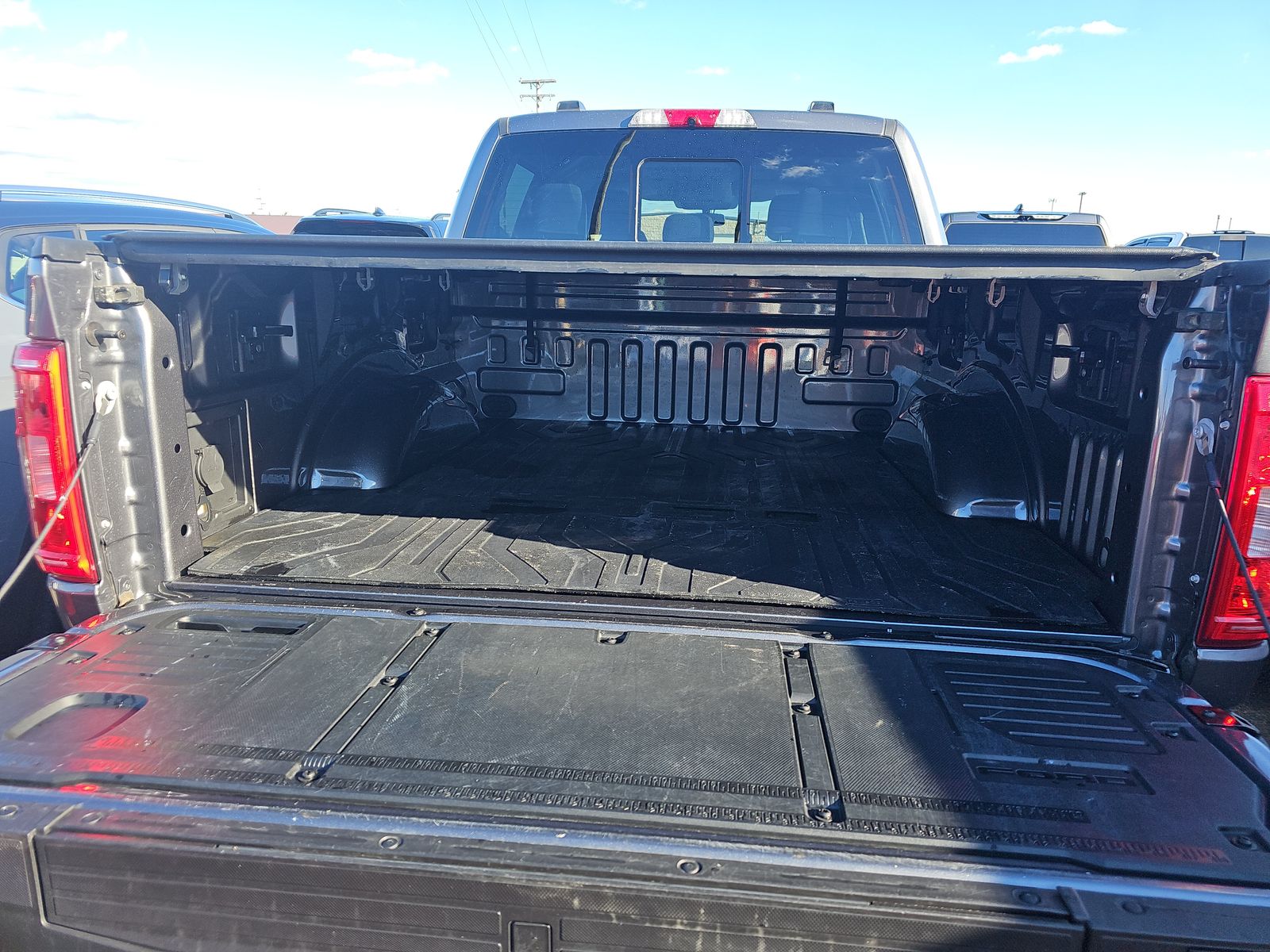 2022 Ford F-150 XLT AWD