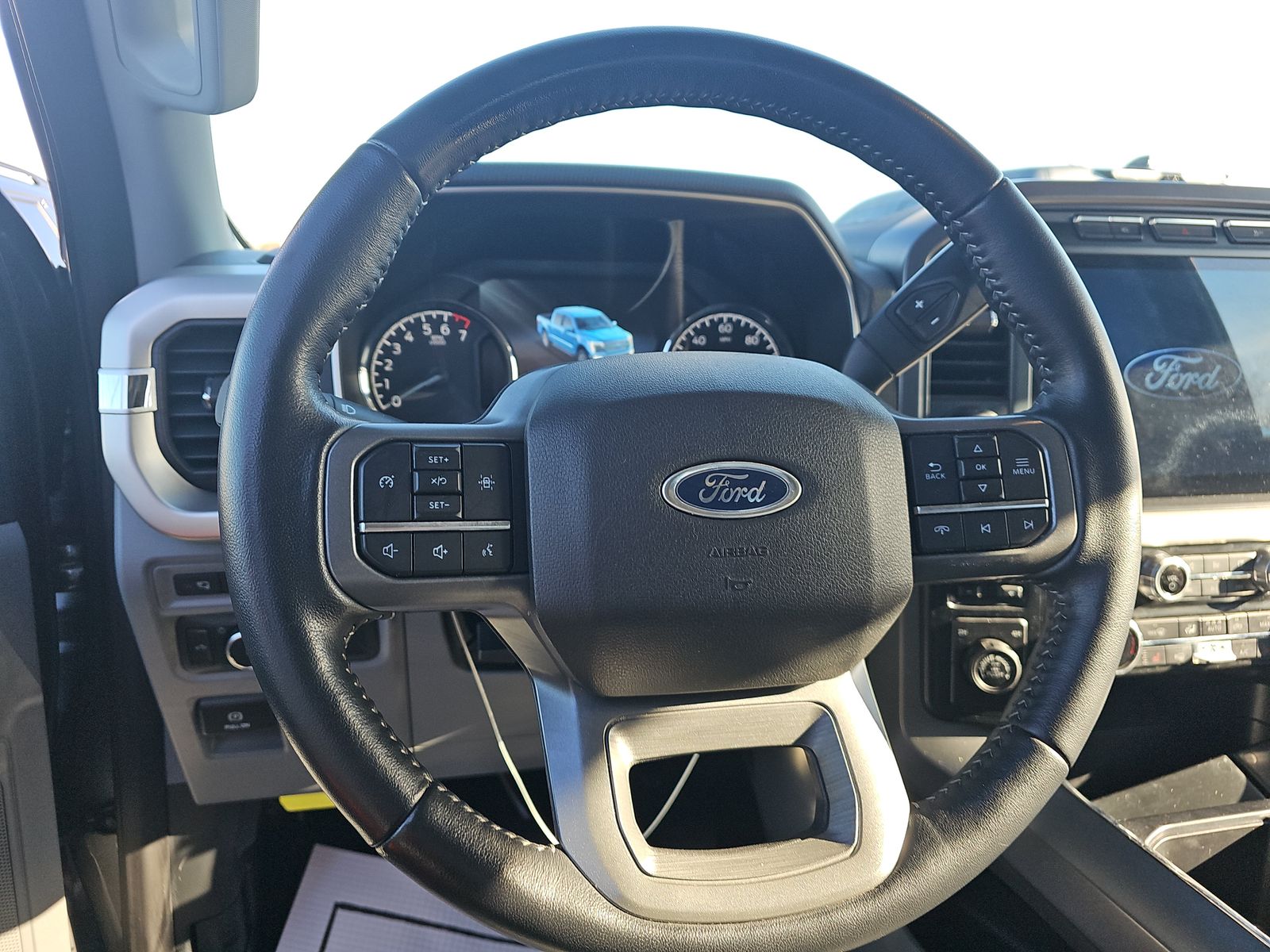 2022 Ford F-150 XLT AWD