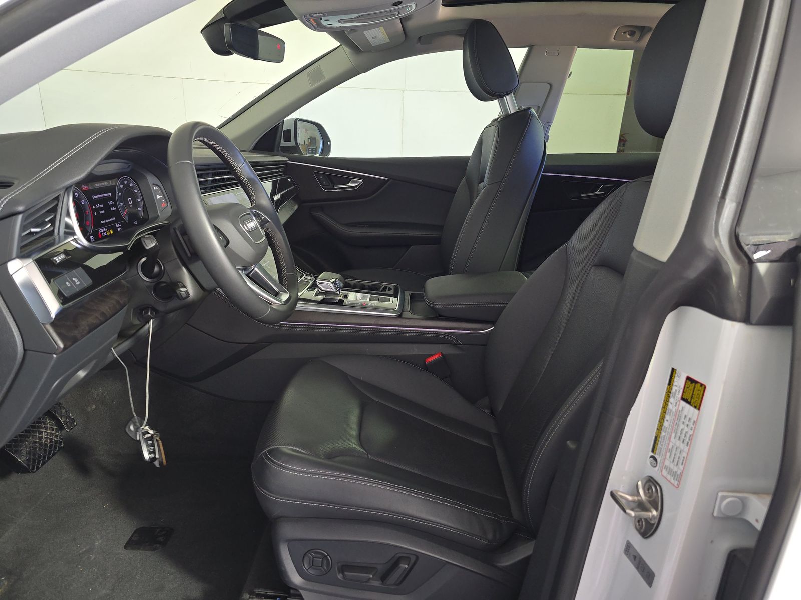 2023 Audi Q8 Premium Plus AWD